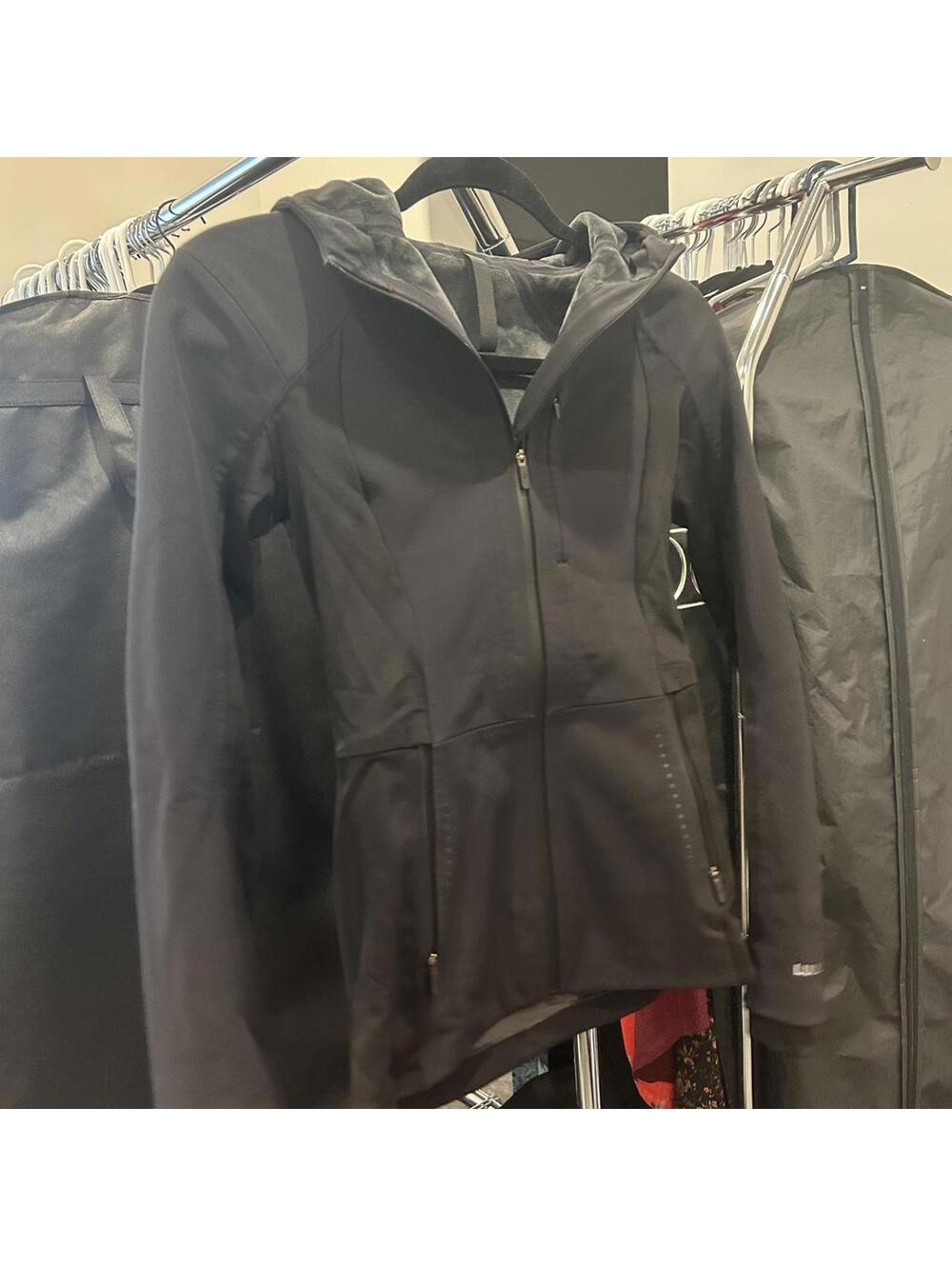 Lululemon Women's Black Jacket